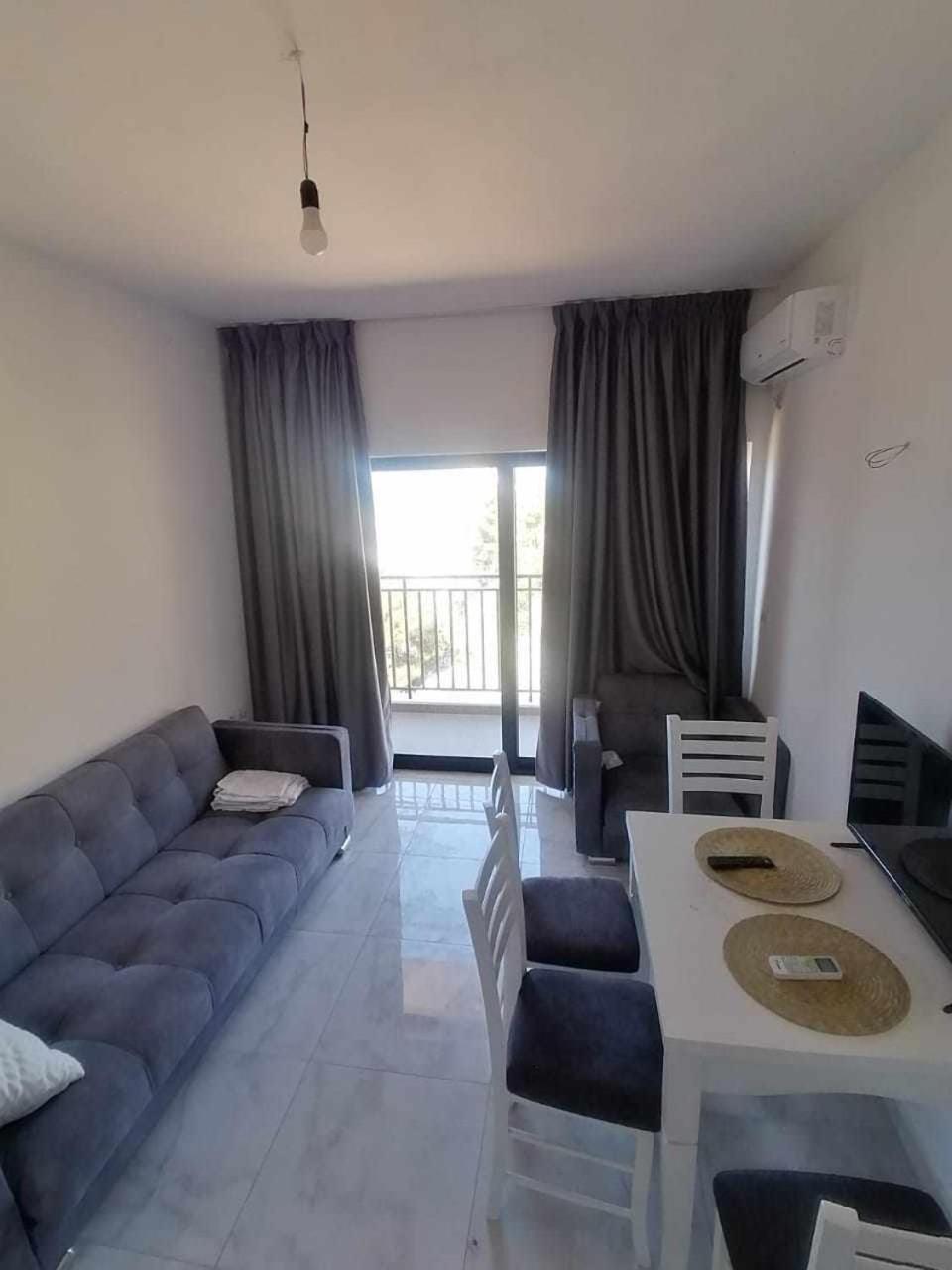 Davids Apartments Sarandë Esterno foto
